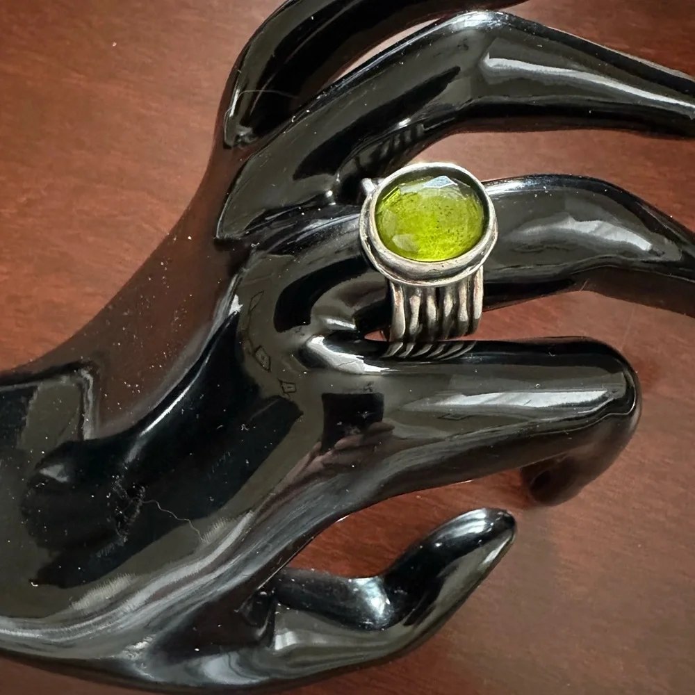 Retired Silpada Sterling Silver and Daintree Green Quartz Ring Size 7